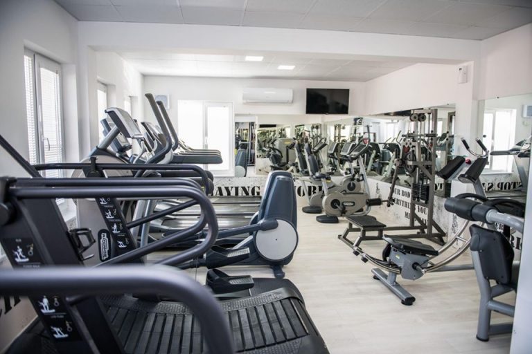 Кметът на Лясковец д-р Гецова беше гост на откриването на обновен спортен център