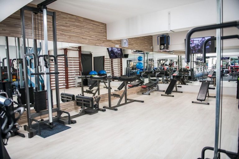 Кметът на Лясковец д-р Гецова беше гост на откриването на обновен спортен център