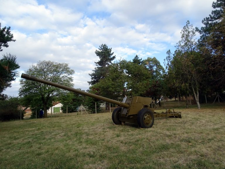 Противотанково оръдие пази бойната слава и патриотизма в Сухиндол