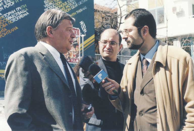 Димитър Николов – за името си, журналистиката, виното и любовта