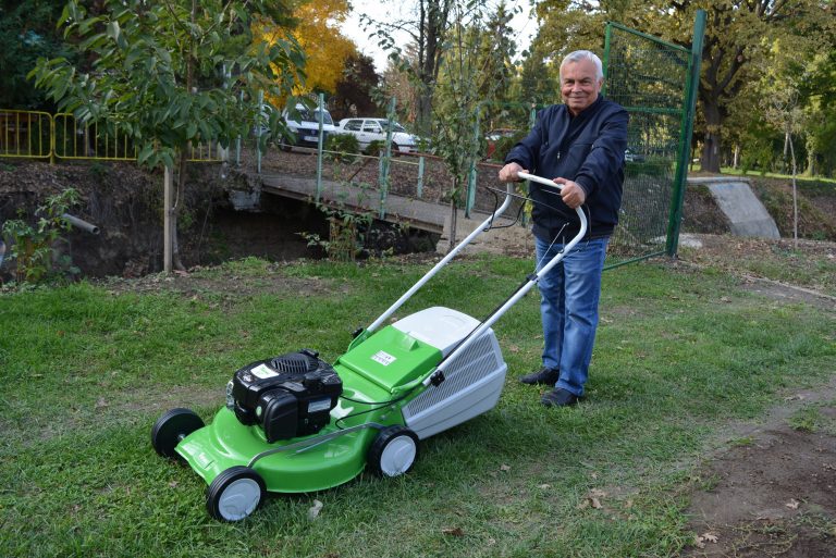 Павликени | Зоокът Павликени получи лиценз за следващите пет години