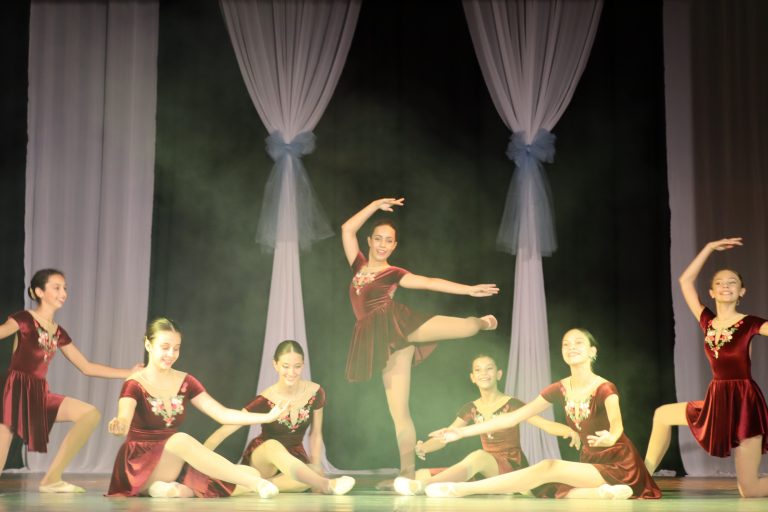 Деца от пет колектива танцуваха и трупаха знания по време на Тринадесетата балетна среща в Лясковец