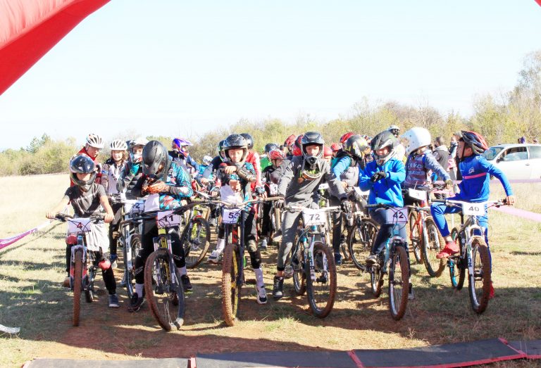 Първо по рода си маунтин байк състезание се проведе в Лясковец