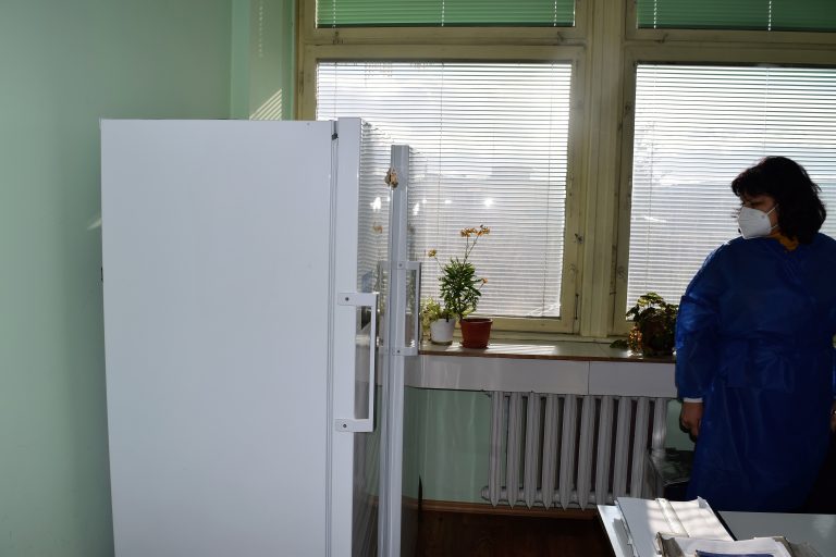 Първите 160 флакона ваксини срещу Ковид 19 пристигнаха в област Велико Търново