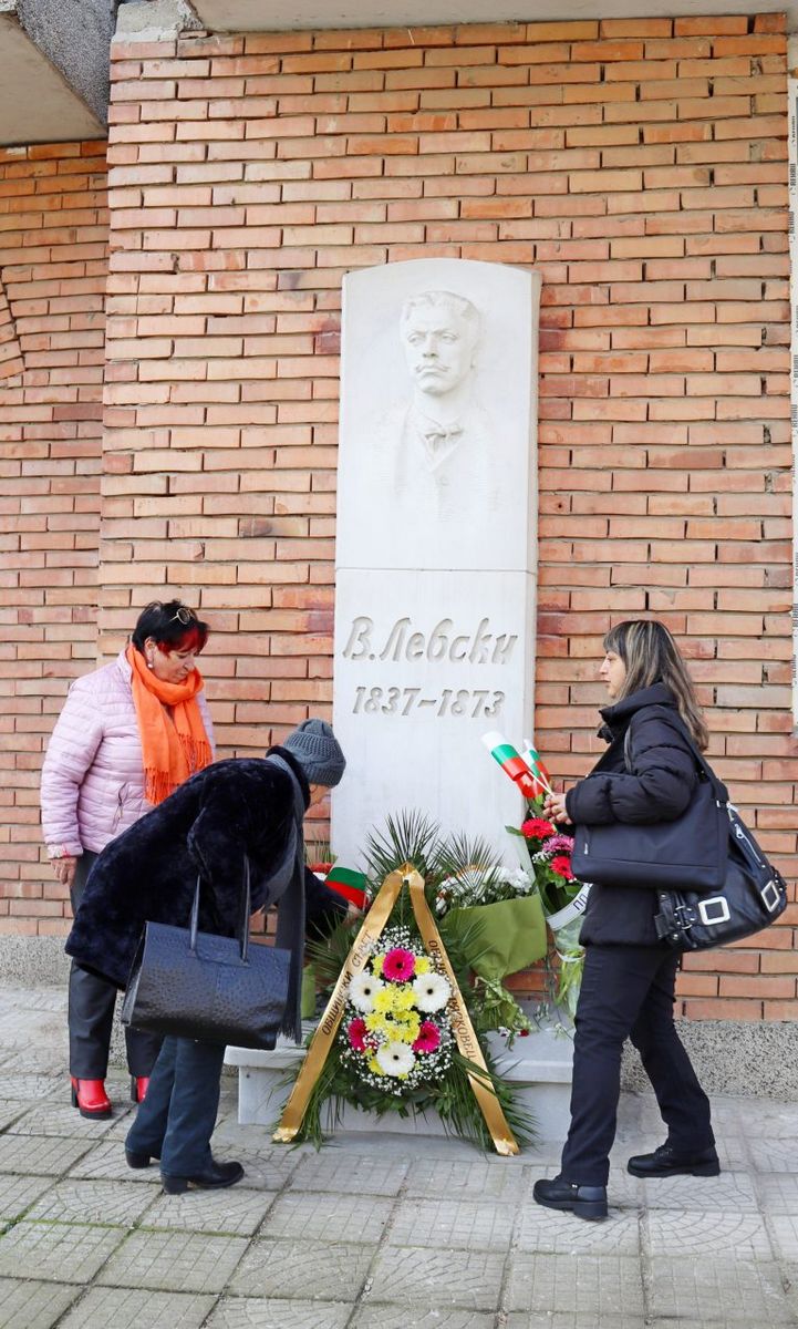 Поклон пред паметта на Апостола сториха лясковчани