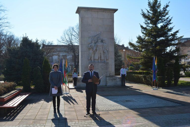 Павликени тържествено чества 3 март