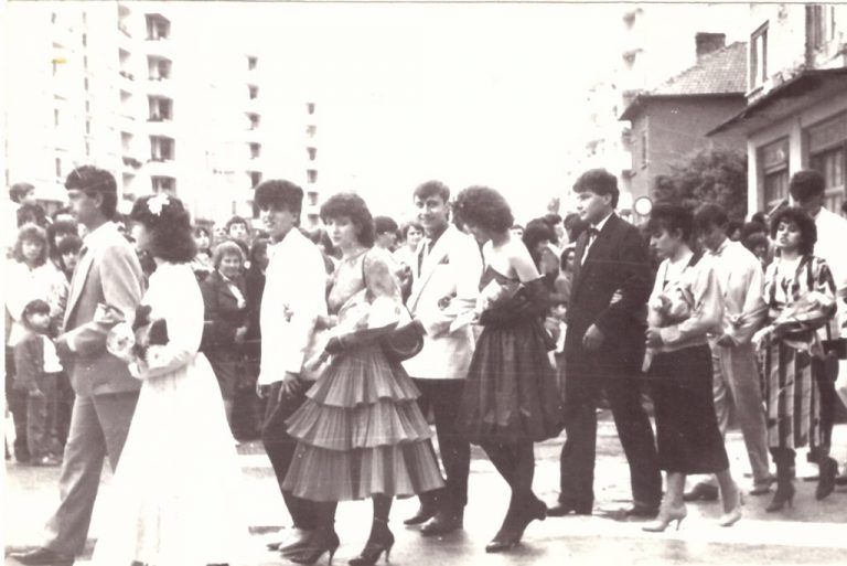 Купони за кока-кола и принцеси с кайма получил инж. Eмануил Манолов в абитуриентската си вечер