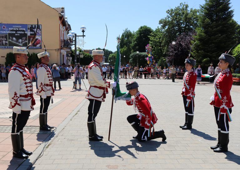 Четирима са новите почетни граждани на Павликени