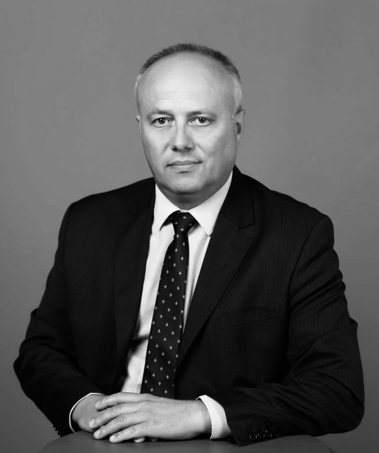 Отиде си адвокат Николай Илчев! Поклон!