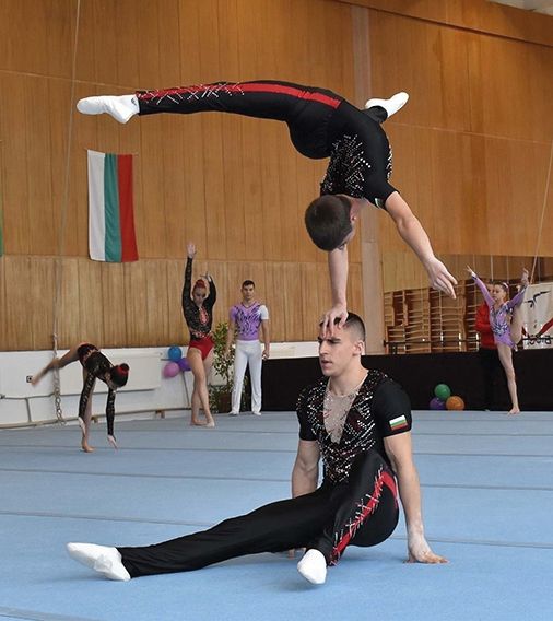 Янтра ДНЕС live | Контузия спира Мартин и Данаил Николови за ...