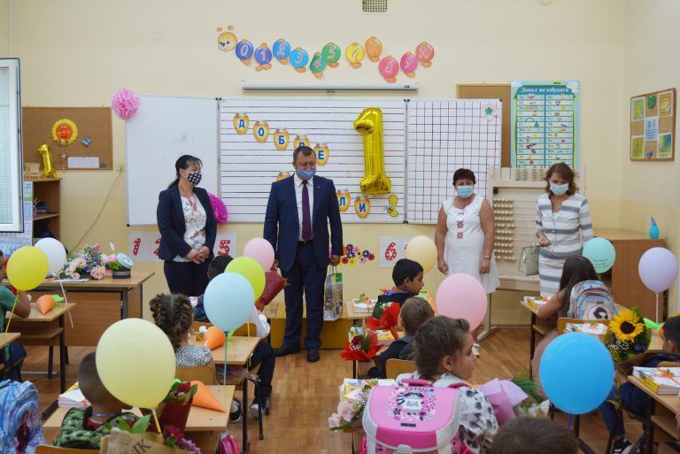 Павликени | 1532 ученици започнаха учебната година в община Павликени