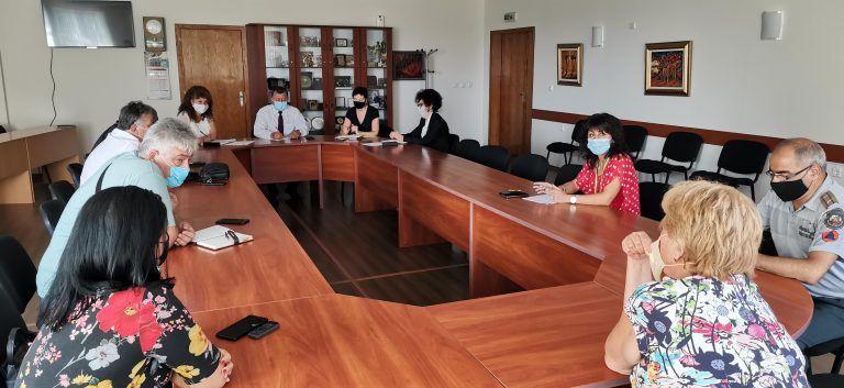 Общество | Без сергии и атракциони на есенния празник на Павликени