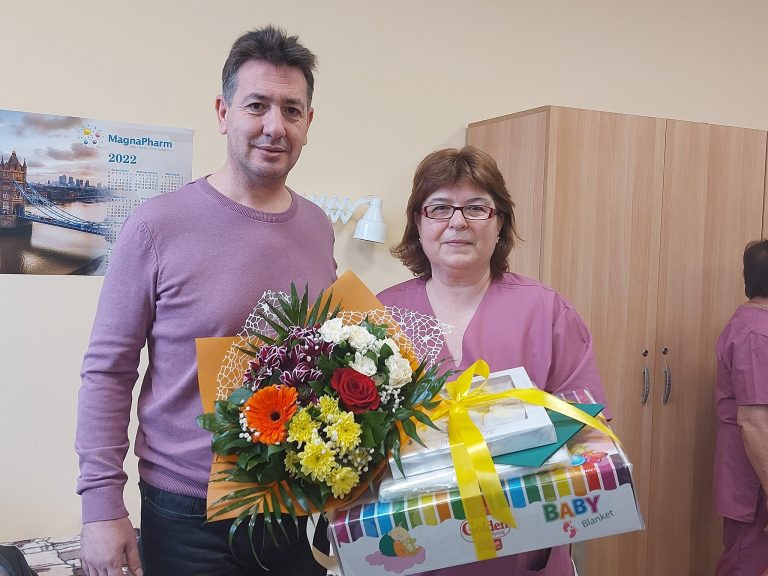 Отбелязаха Бабинден в МБАЛ “Св. Иван Рилски”