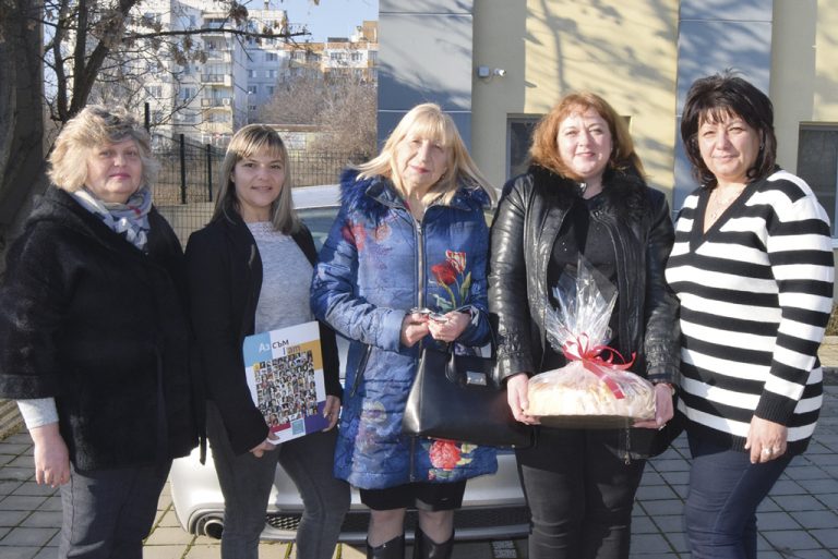 Горна Оряховица | Зонтианките подкрепиха приюта  за бездомни в Горна Оряховица