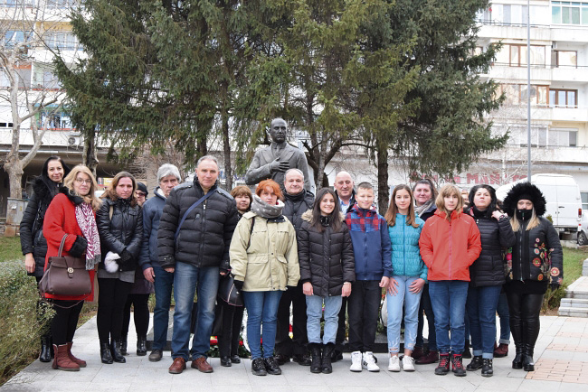 Горна Оряховица | В Г. Оряховица почетоха 147-та годишнина от рождението на Атанас Буров