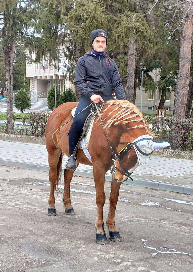 В лясковските села Добри дял, Джулюница и Козаревец се проведоха традиционните тодоровски кушии