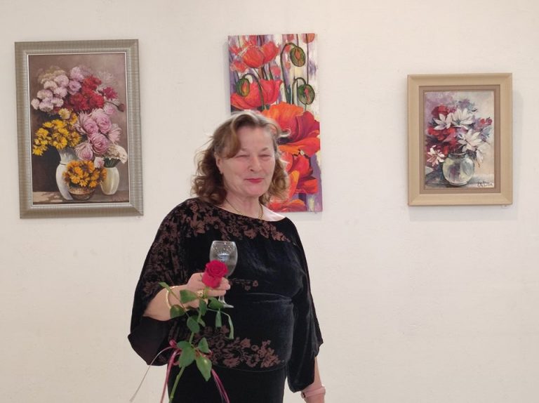 Адвокат, майстор на четката, с пролетна изложба в Павликени