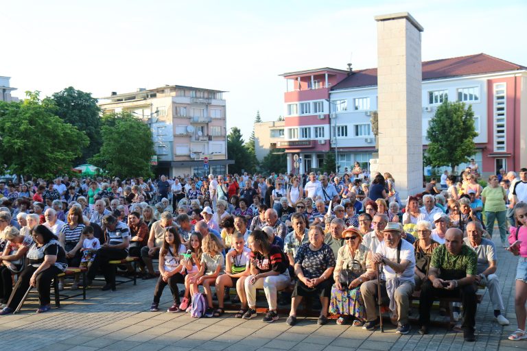 22 награди бяха връчени тази година на празника Петровден в Лясковец