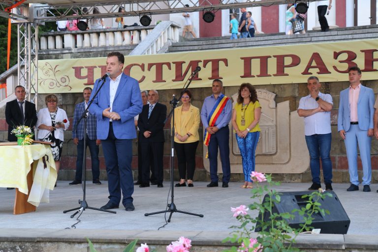 22 награди бяха връчени тази година на празника Петровден в Лясковец