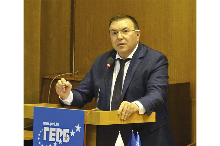 Пари и власт | Проф. Костадин Ангелов: Контролът над “Кроношпан”  ще бъде засилен