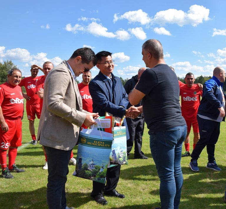 Спортен празник на стадион „Чумерна“