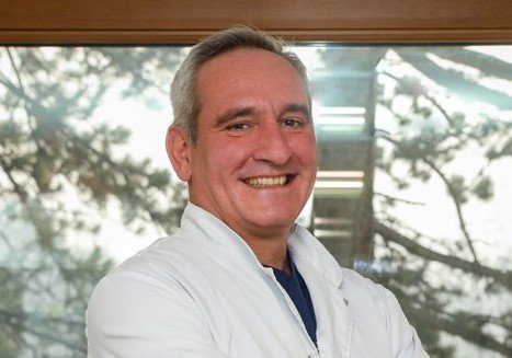 Горещи новини | Водещ специалист по обща и  коремна хирургия ще преглежда  безплатно в болницата във В. Търново