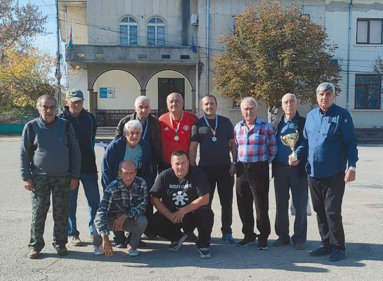 Спорт | Купата на кмета на  Джулюница събра майстори пред  шахматната дъска