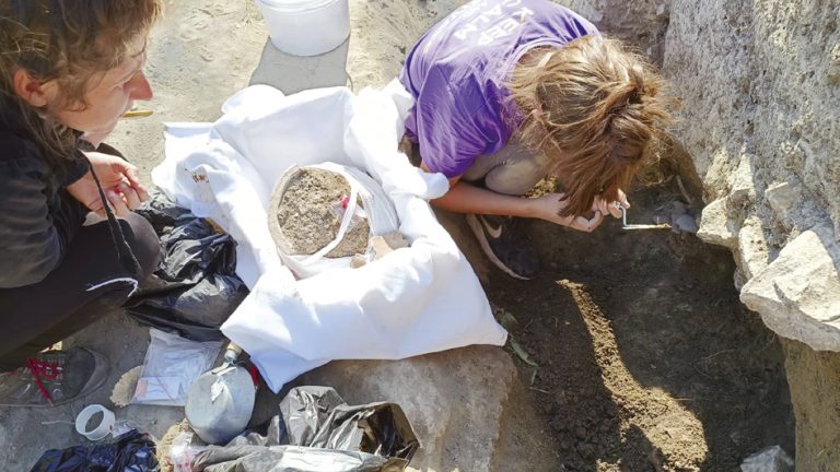 Готварски котел на печенеги откриха в крепостта “Ряховец”