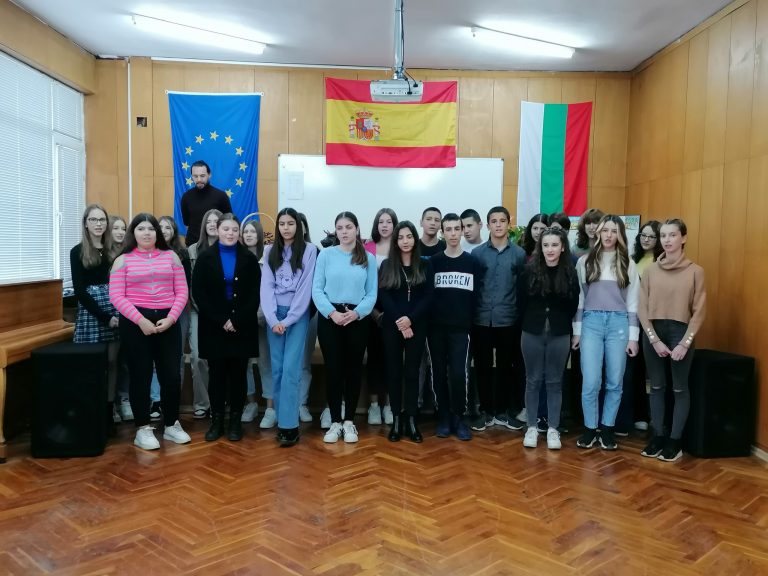 Съветник от Посолството на Испания у нас посети ПЕГ „Проф. д-р Асен Златаров“