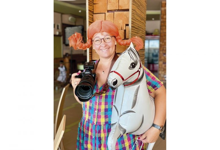 Общество | Известна фотографка набира деца за сформиране на Фотоклуб