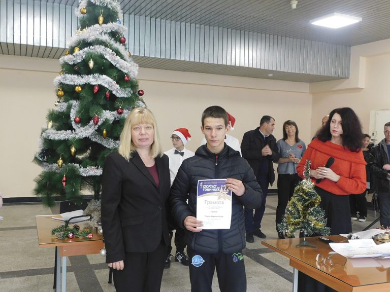 Георги Илиев – Спортист № 1 на СУ “Г. Живков” Павел Иванов е № 1 в анкетата на учениците