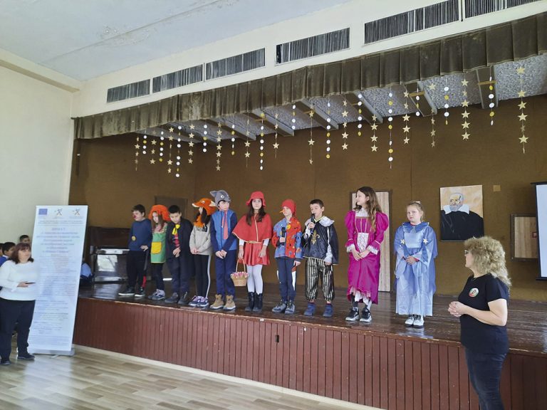 Общество | Над 200 ученици от 14 клуба показаха знания и умения в различни области