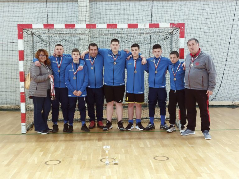 Свищов | Най-успешният спорт в Свищов с бронзови медали от държавното