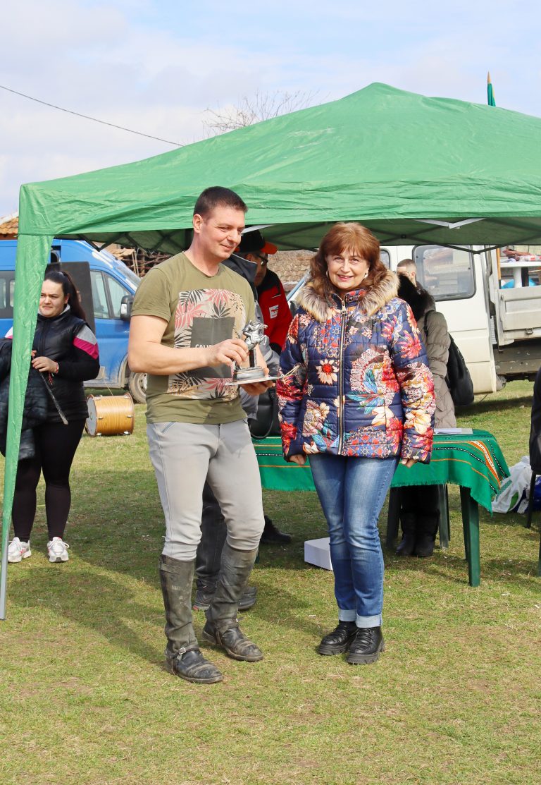 Тодоровден отново събра животни, състезатели и публика в три лясковски села