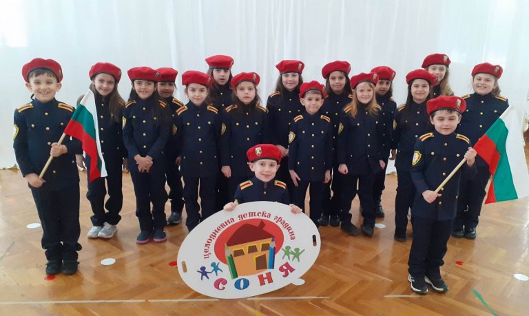 Възпитаниците на вокалния педагог Миглена Хаджипенчева с куп отличия от два конкурса