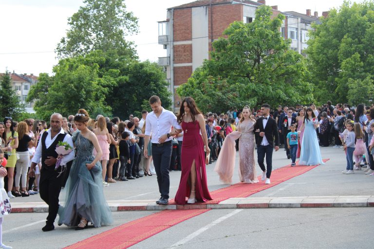 Община Стражица изпрати Випуск 2023