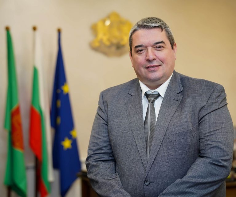 Горещи новини | Инж. Добромир Добрев: Да носим Горна Оряховица винаги в сърцата си