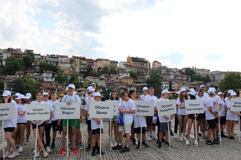 Откриха ученическото състезание „Защита при бедствия и извънредни ситуации“ във В. Търново