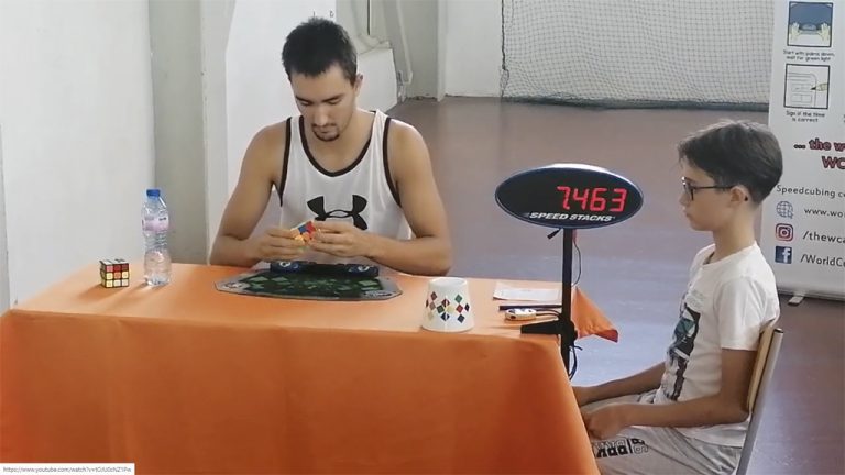 Самуил вярва, че ще учи в САЩ и един ден ще изстрелва космически апарати