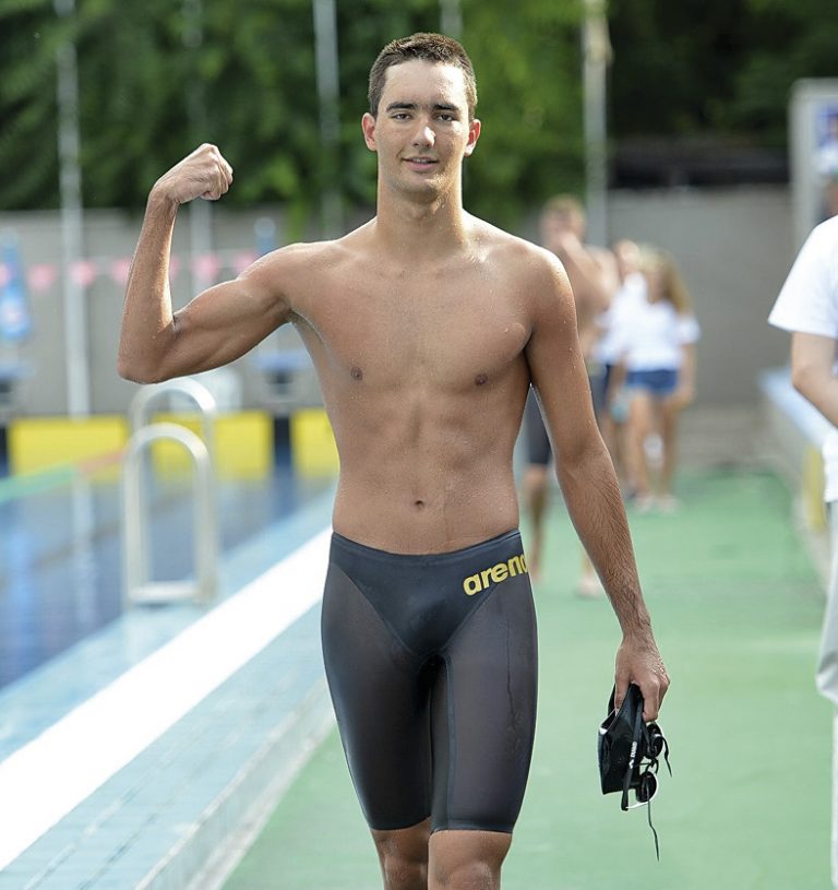 Самуил вярва, че ще учи в САЩ и един ден ще изстрелва космически апарати