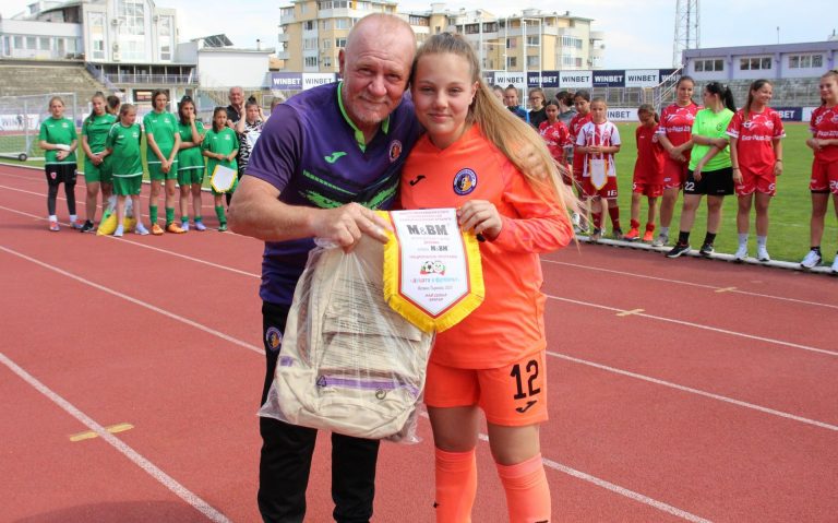 Дузпи решиха финала за Купата на M&BM, журналист на “Янтра ДНЕС” – със специалния приз