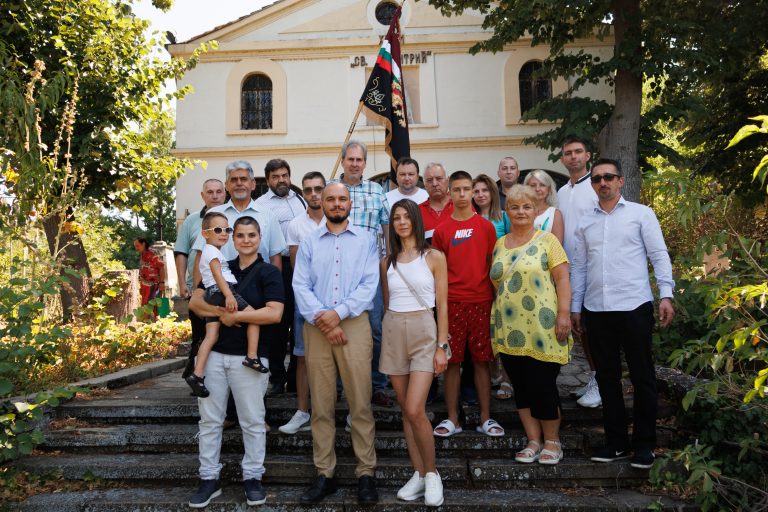 Пари и власт | Нова организация на ВМРО учредиха в Свищов