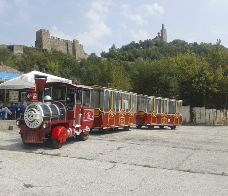 Горещи новини | За два дни над 300 души се  качиха на туристическото влакче