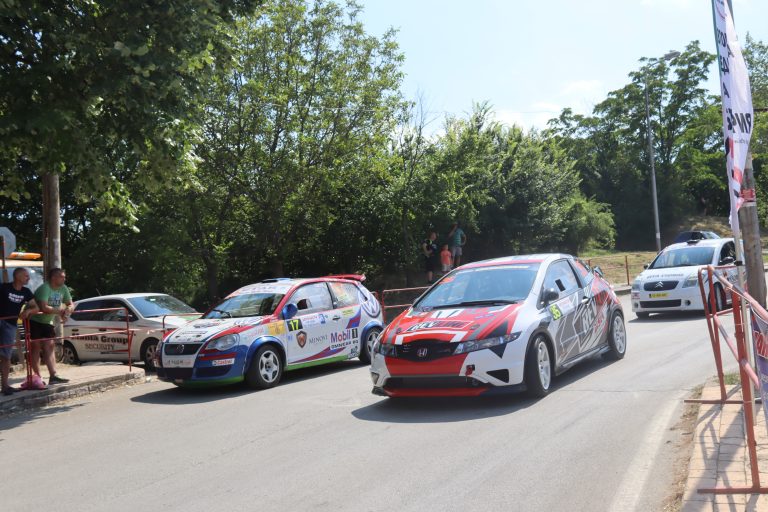 Победител в Десетото юбилейно Планинско изкачване „Раховец Лясковец“ е Пламен Камбуров