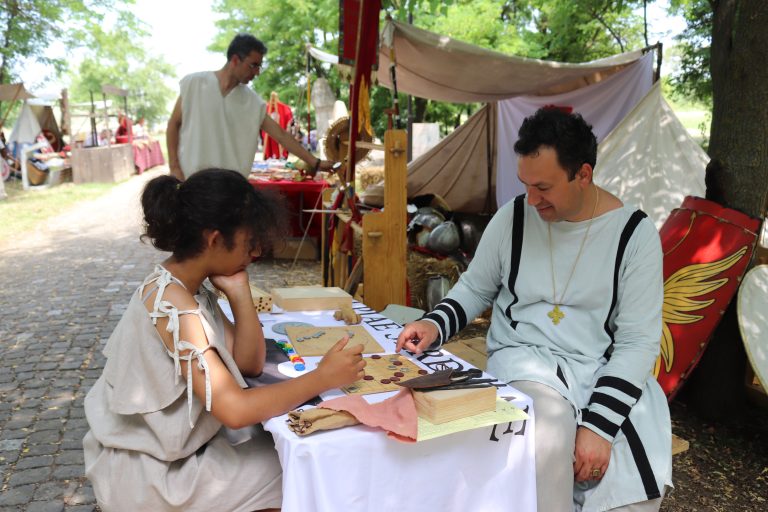 Битки, ритуали, мода и занаяти от античността видяха посетителите на Никополис ад Иструм