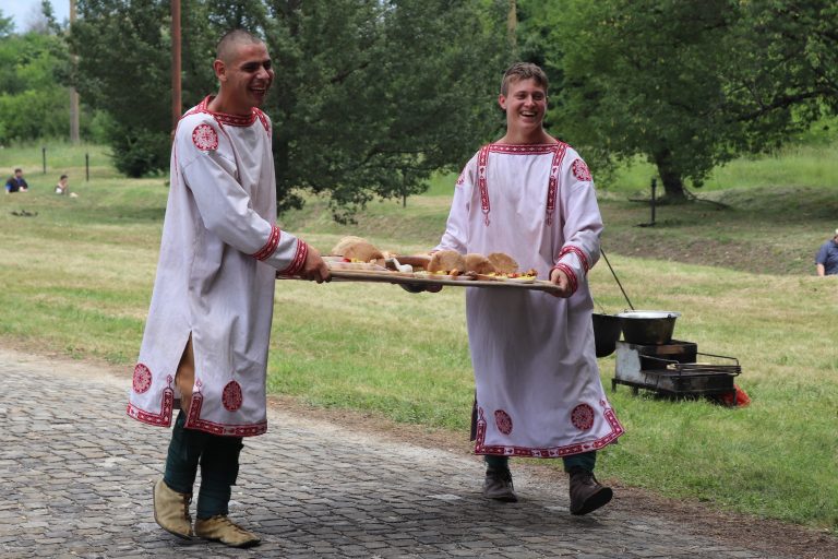 Битки, ритуали, мода и занаяти от античността видяха посетителите на Никополис ад Иструм