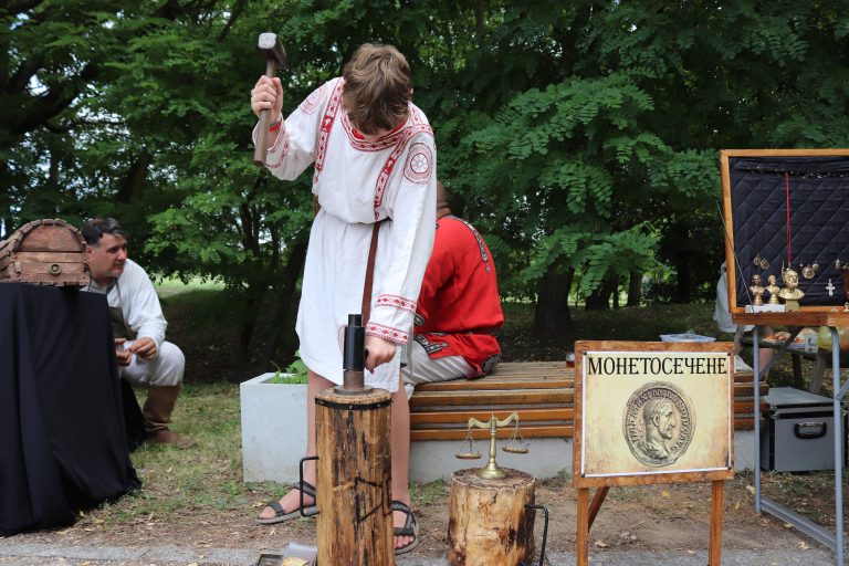 Битки, ритуали, мода и занаяти от античността видяха посетителите на Никополис ад Иструм