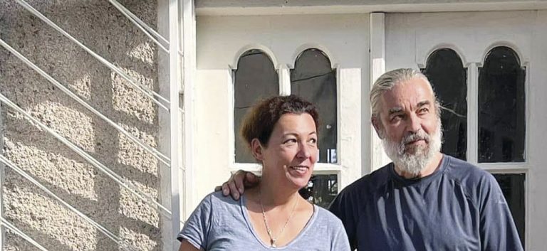 Общество | Владо и Даниела се завръщат от САЩ,  за да създадат своя рай в Ново село