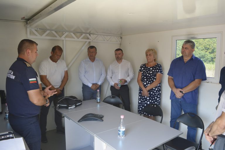 Учение в Павликени показа  как се действа при наводнение