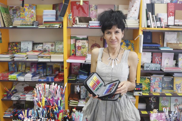 По-скъпи тетрадки купуват  учениците тази година